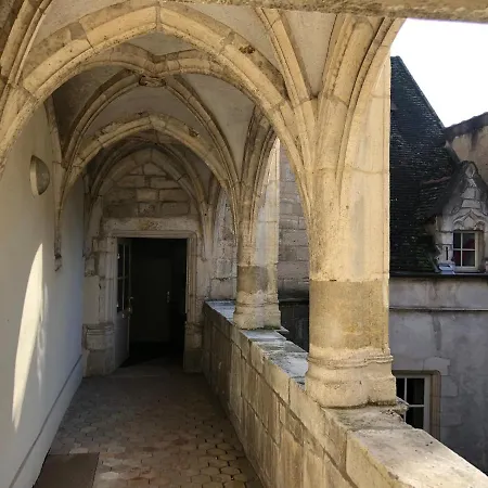La Renaissance Au Coeur Du Centre Historique Apartment Beaune  Exterior photo